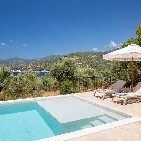 Villa Skinos - Petrolithos Coastal
